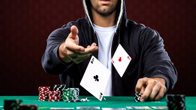 How to Write a Helpful Online Casino Review